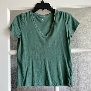 Madewell Forest Green V-Neck Short Sleeve Tee 50% organic cotton